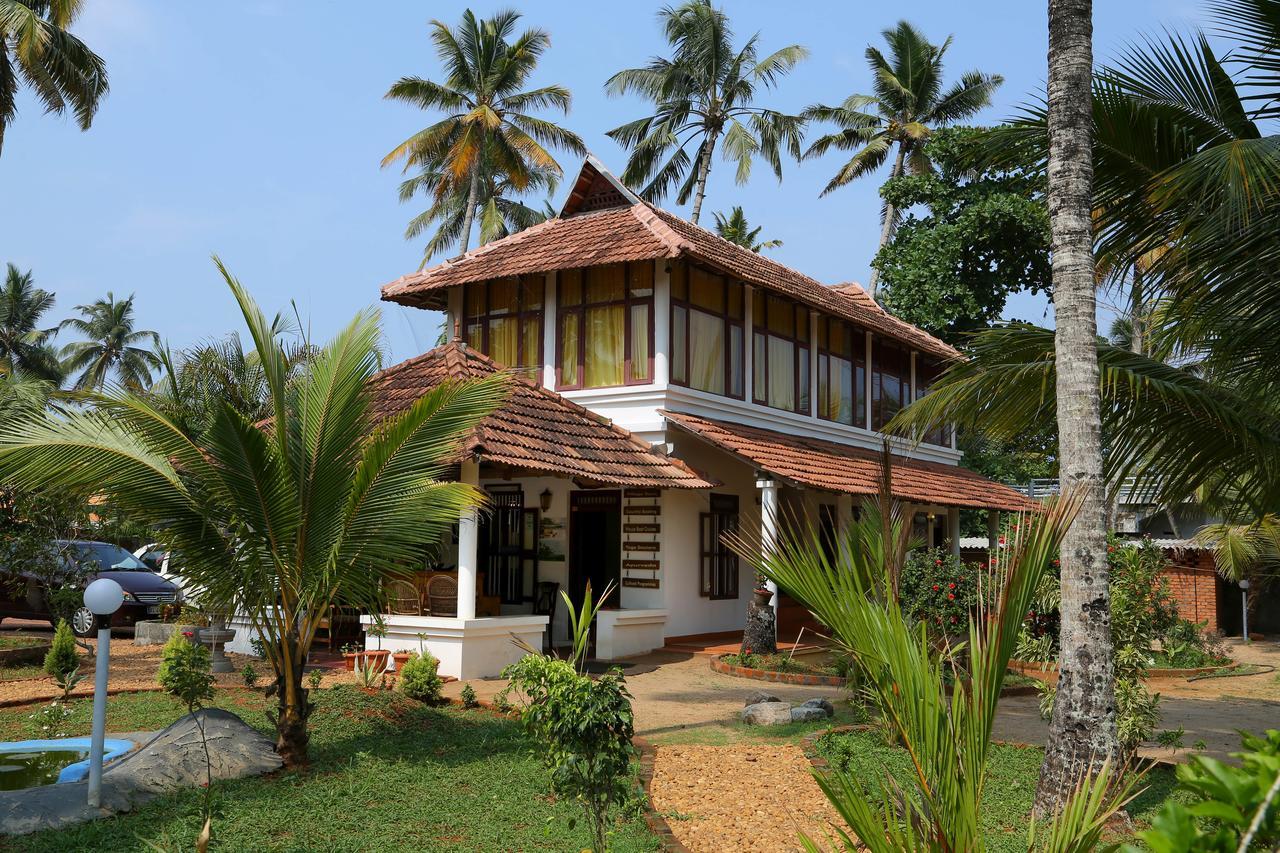 Pozhiyoram Ayurveda Beach Resort Alappuzha Kültér fotó