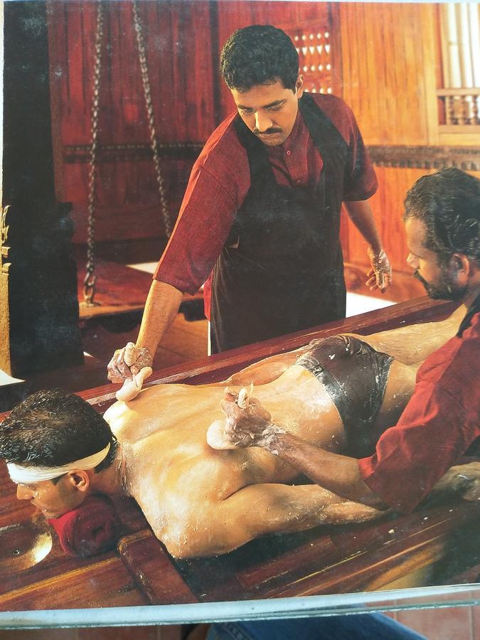 Pozhiyoram Ayurveda Beach Resort Alappuzha Kültér fotó