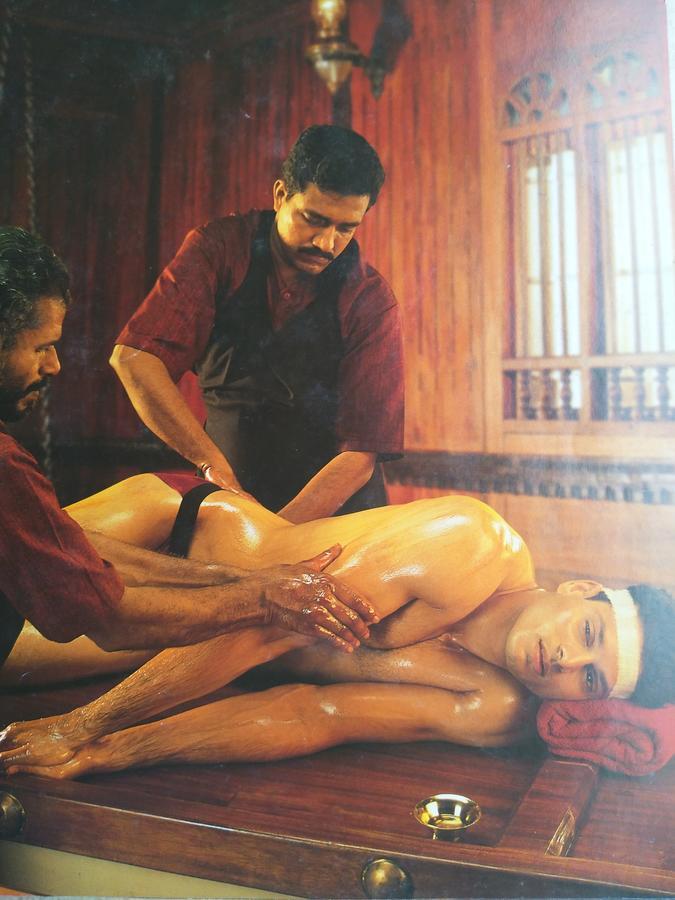Pozhiyoram Ayurveda Beach Resort Alappuzha Kültér fotó