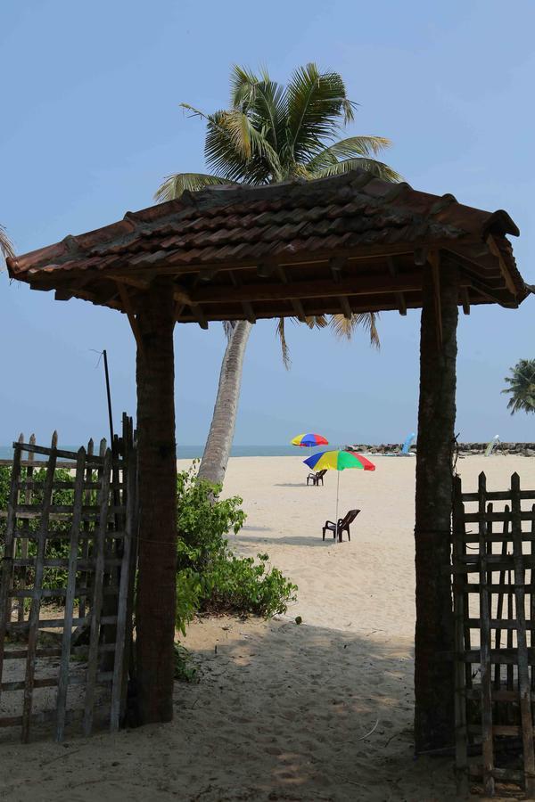 Pozhiyoram Ayurveda Beach Resort Alappuzha Kültér fotó