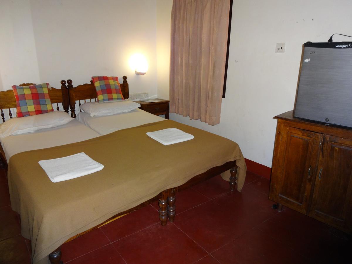 Pozhiyoram Ayurveda Beach Resort Alappuzha Kültér fotó